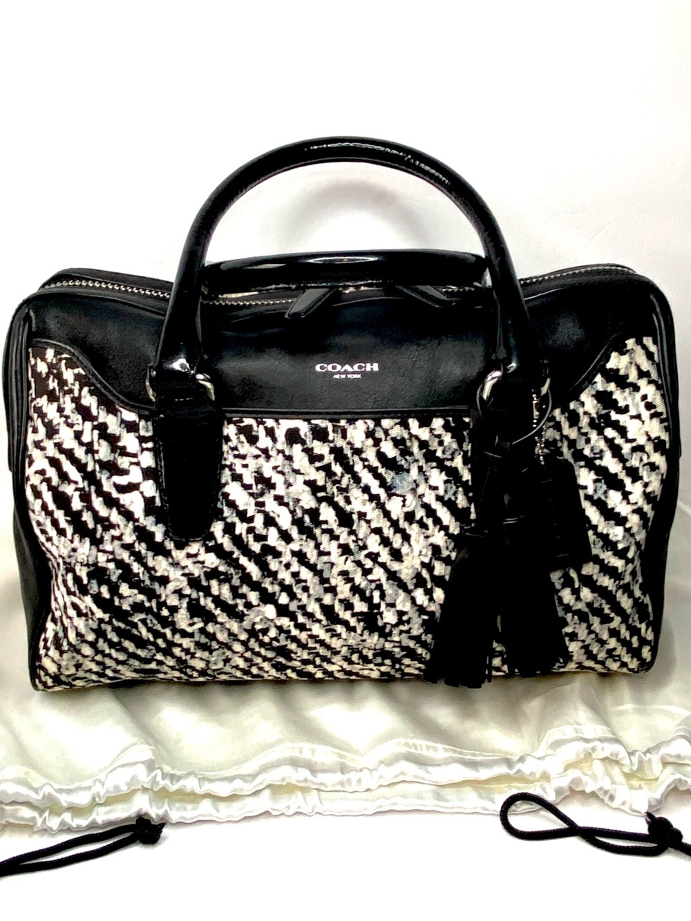 Coach 2013 Black & White Patterned Satchel with Leather Trim - Picture 2 of 12